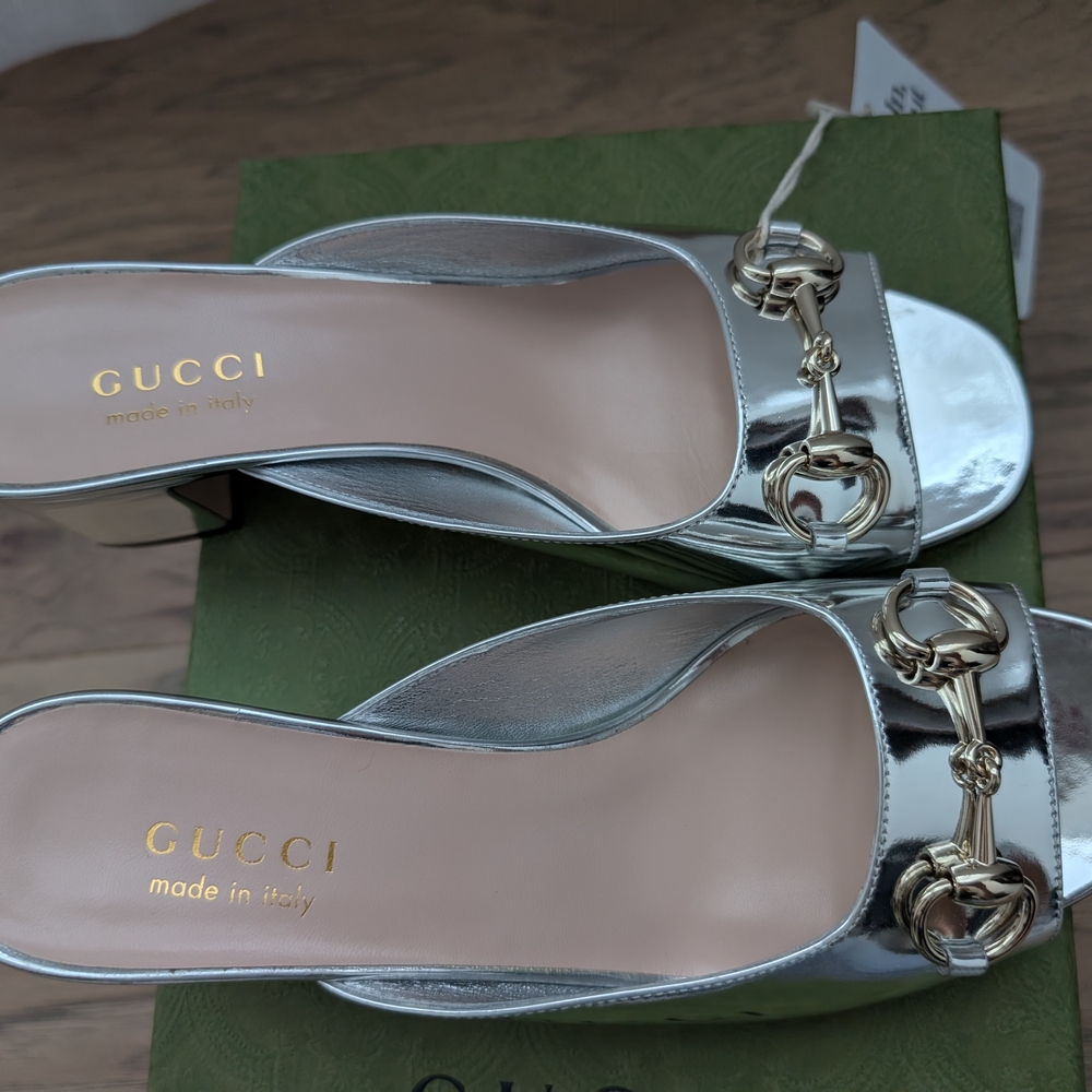 Gucci Women's Silver Open-Toe Heels - Picture 5 of 7